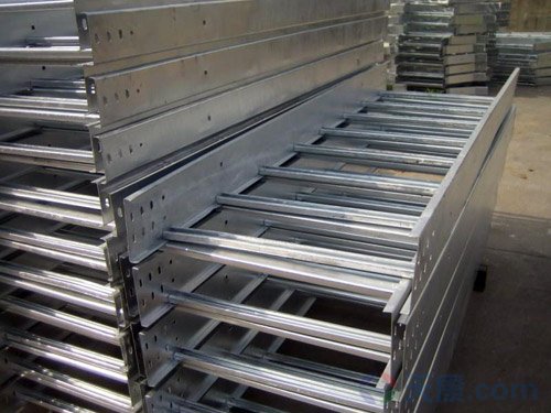 天康梯級(jí)式橋架 天康梯級(jí)式橋架